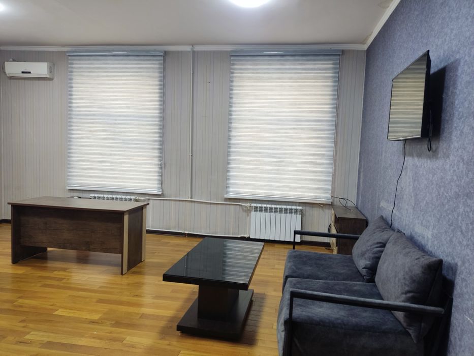 Уютный комфортный офис с мебелью. Заходи и работай!