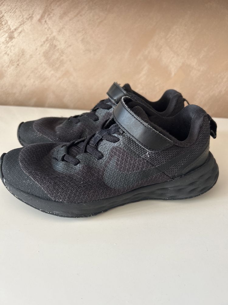 Детски маратонки Nike, номер 32