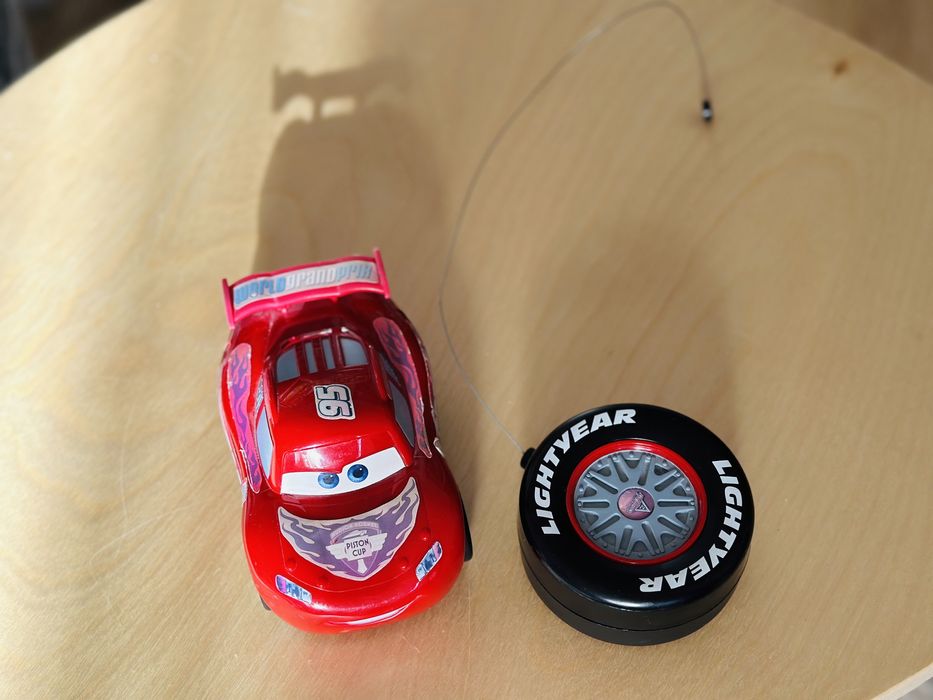 Masina cu telecomanda Fulger McQueen