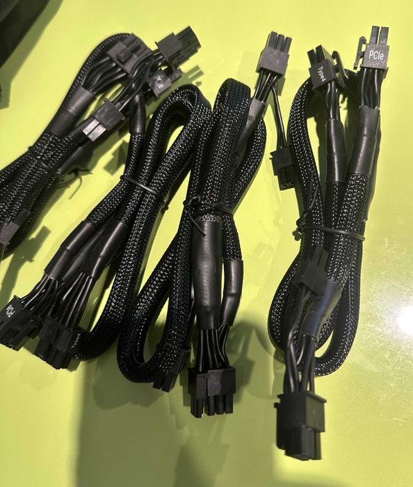 Cabluri Corsair (nefolosite), inventar => la poze