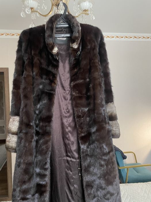 Шуба норковая, б/у. В отличном состоянии