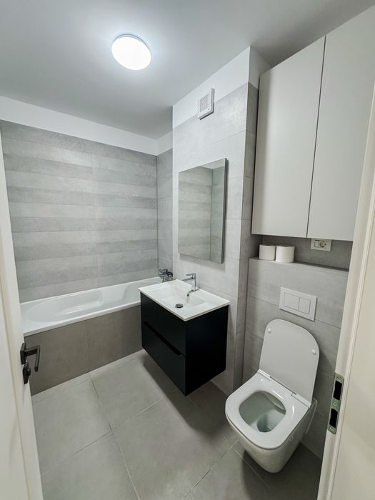 Apartament de inchiriat cu 3 camere Adora Park