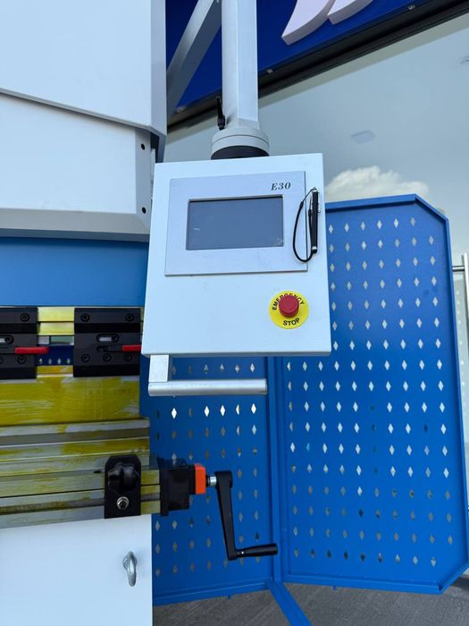 Листогиб гидравлический ЧПУ