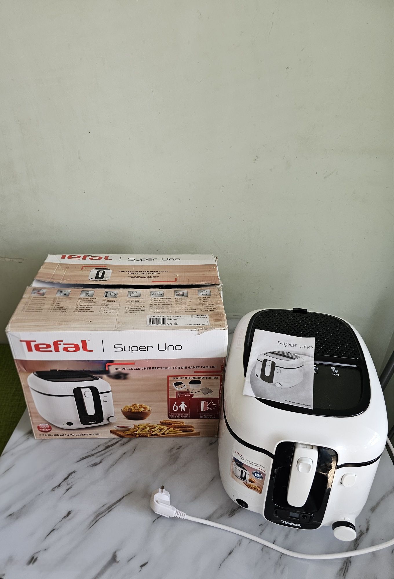 Фритюрник Tefal Super Uno FR3140 - Лесно пържене за цялото семейство