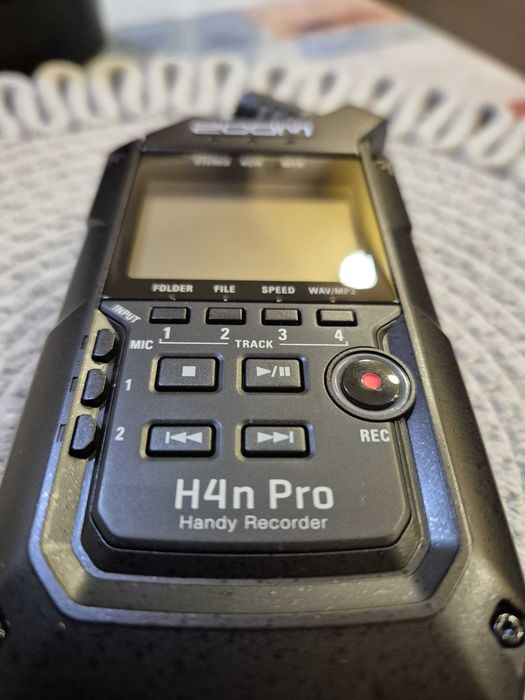 Zoom H4n Pro 4 intrari reportofon portabil cu microfoane built-in X/Y