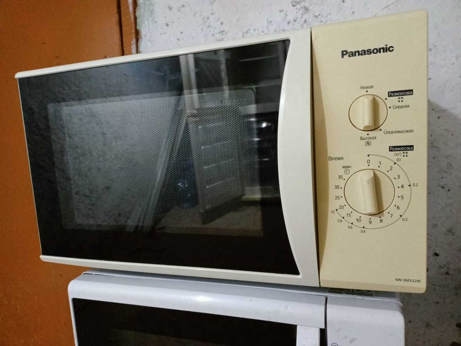 Продам рабочую микроволновую печь. В хорошем состоянии.