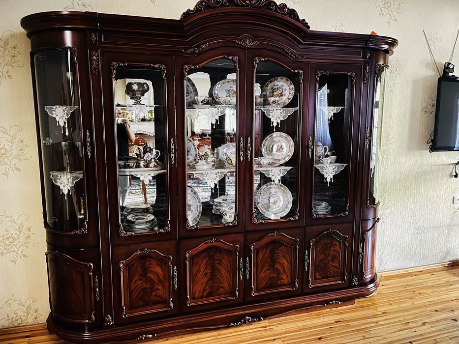 Мебель китайский комплект (хороший)