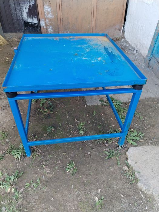 Продам новый строительный вибростол