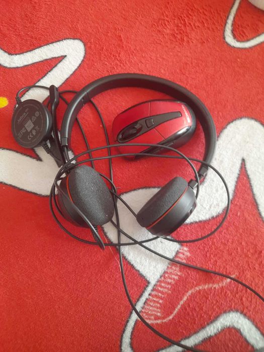 Vand casti, mouse si tastatura