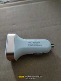 Car Charger 12-24 V : 2.1 A