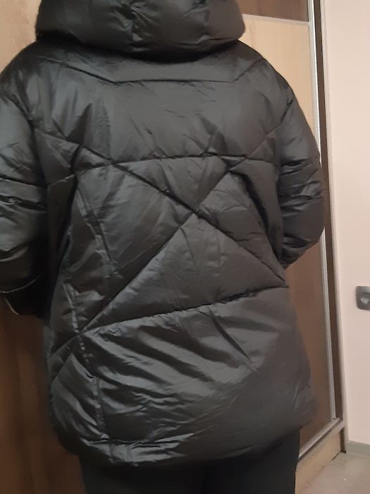 Дамско яке с качулка за 30лв