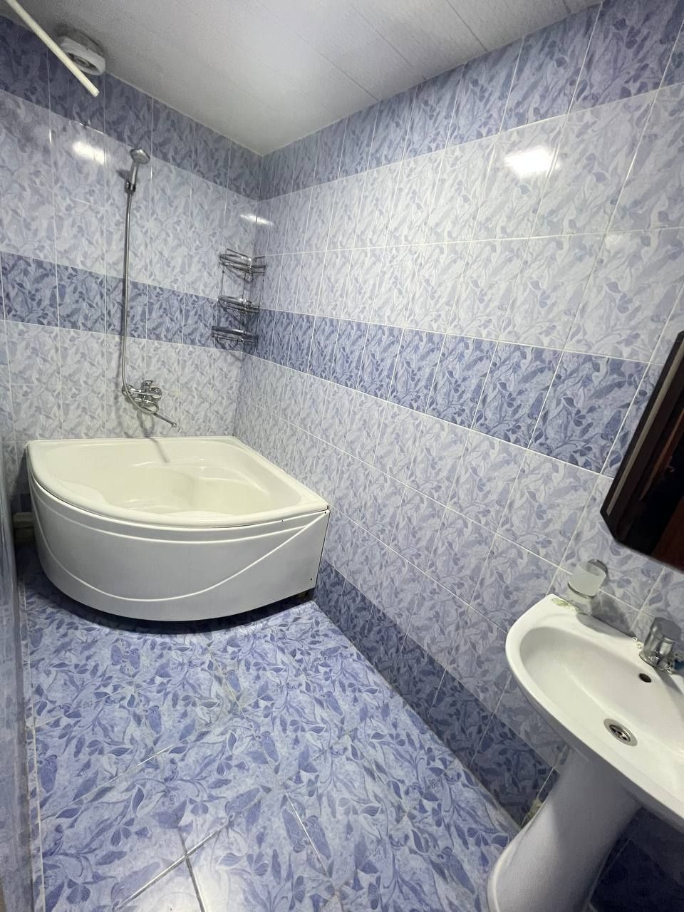 Продается 3х ком. новостройка 78 кв.м на 5 этаже в Микрорайоне