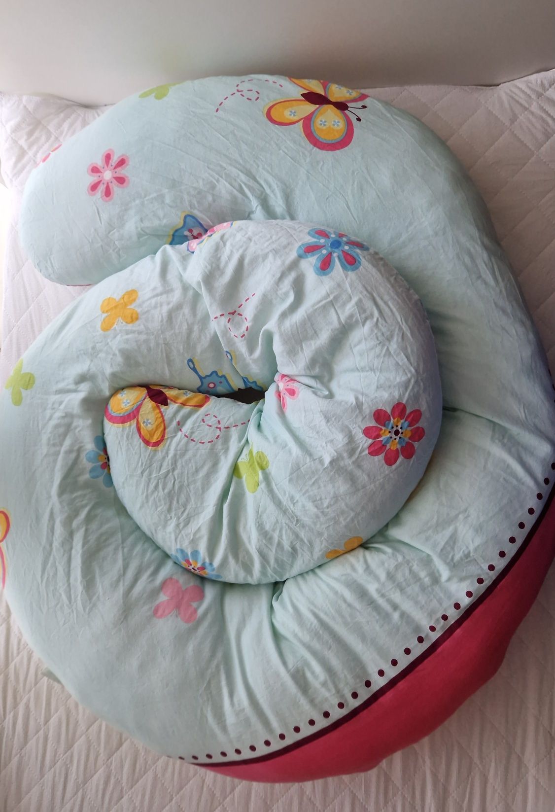 Pernă gravidă/alăptare cu husă detașabilă 2 fețe