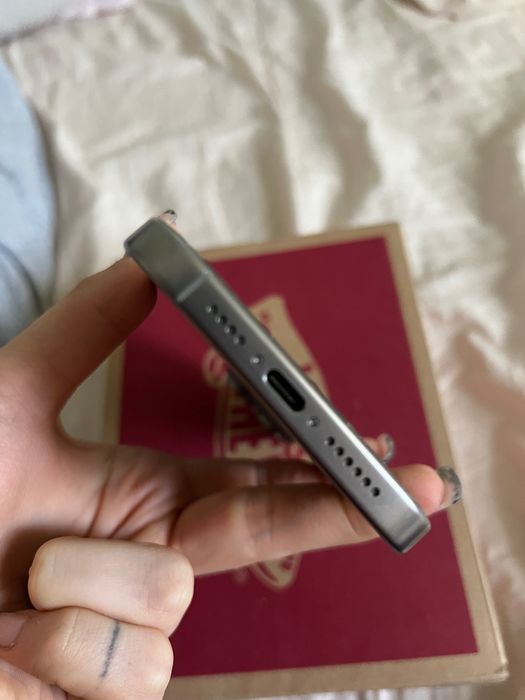 Vând Iphone 15 Pro Max, Natural Titanium, 512GB