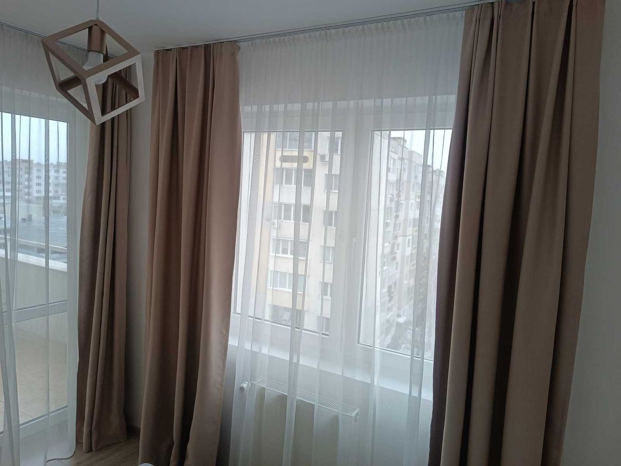 Дава се под наем Двустаен апартамент в София, Надежда 1 - 67 кв.м за 425 € - Снимка #2