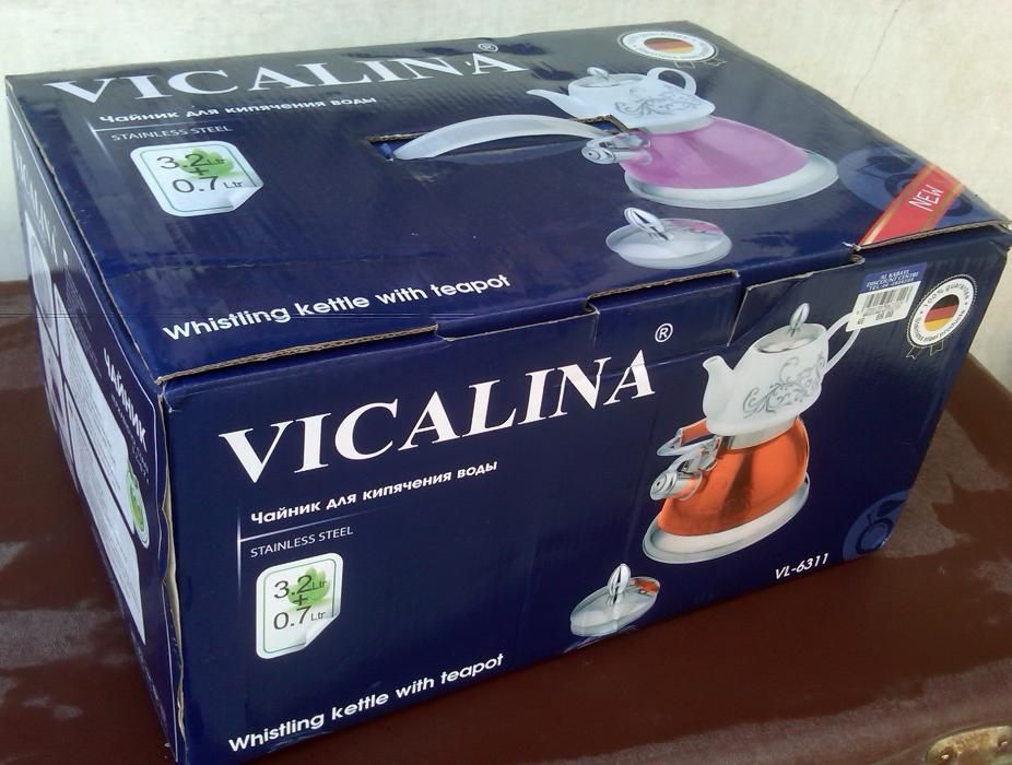 Чайник со свистком VICALINA 2в1.Новый.