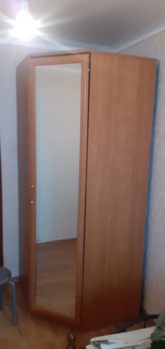 Угловой шкаф 35000 тенге.