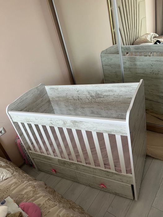 Бебешко креватче