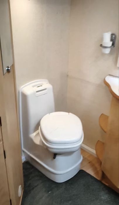 Rulota Bailey Monarch 2005 cu AC, inmatriculata RO