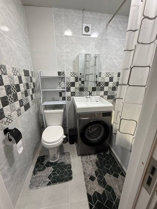 3/2/5 с хорошим ремонтом, кирпич, квартира 70м.кв