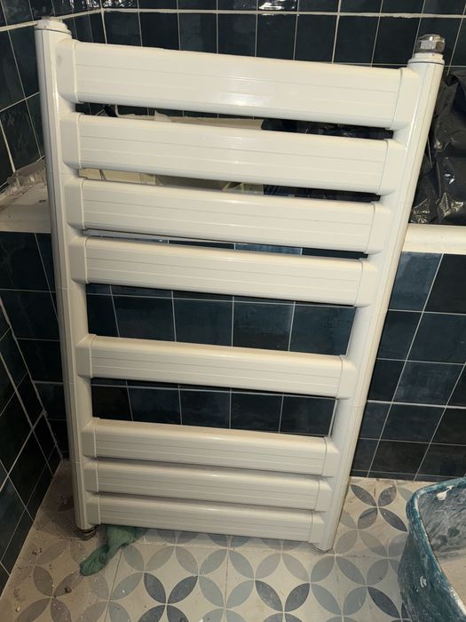 Calorifer alb prosopar pentru baie radiator