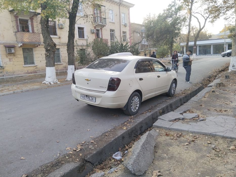 Коблат сотилади срочно