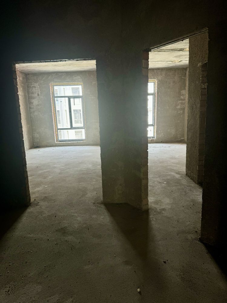 Продается 3- комнатная квартира, ориентир Азиз бозор