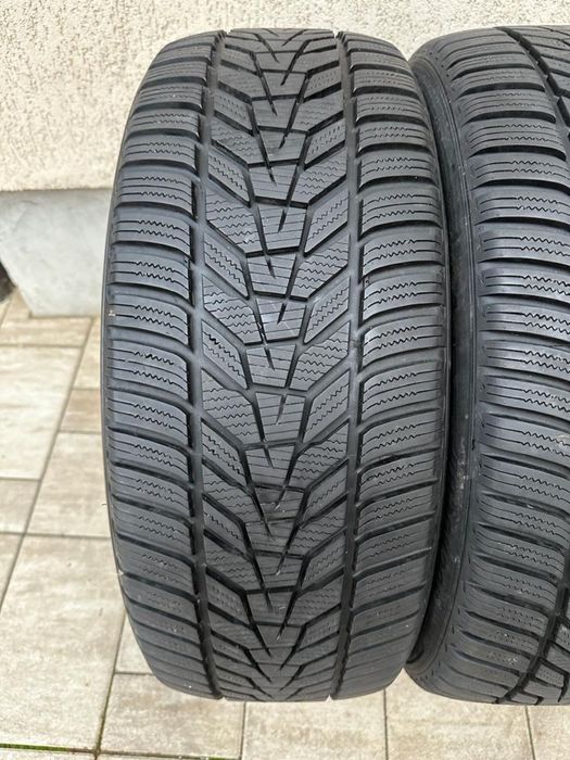 Anvelope / cauciucuri iarna 235/45/20 Hankook Winter i’cept evo3