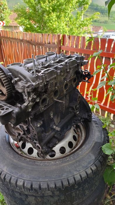 Vând bloc motor cu chiulasa completă Ford Focus 1.6 TDCI