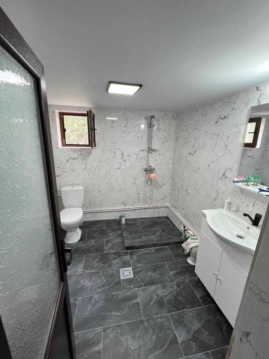 Casa spatioasa cu 4 camere si dependinte – Beciu, Teleorman