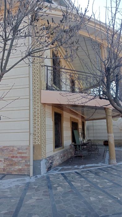 Продаётся дача с видом на угам