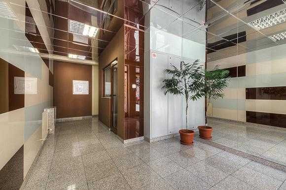 Продава се Едностаен апартамент в София, Център - 55 кв.м за 1637 €/кв.м - Снимка #9