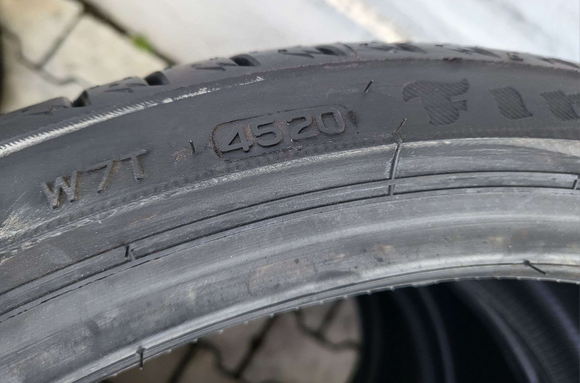 Anvelope turism vara noi Firestone 255 30 19