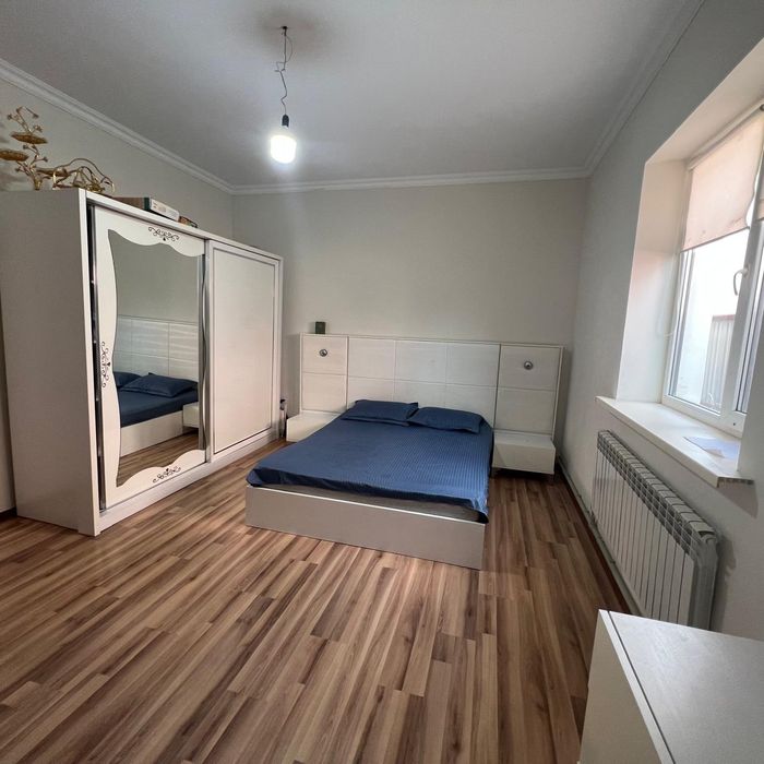 Продается спальный гарнитур