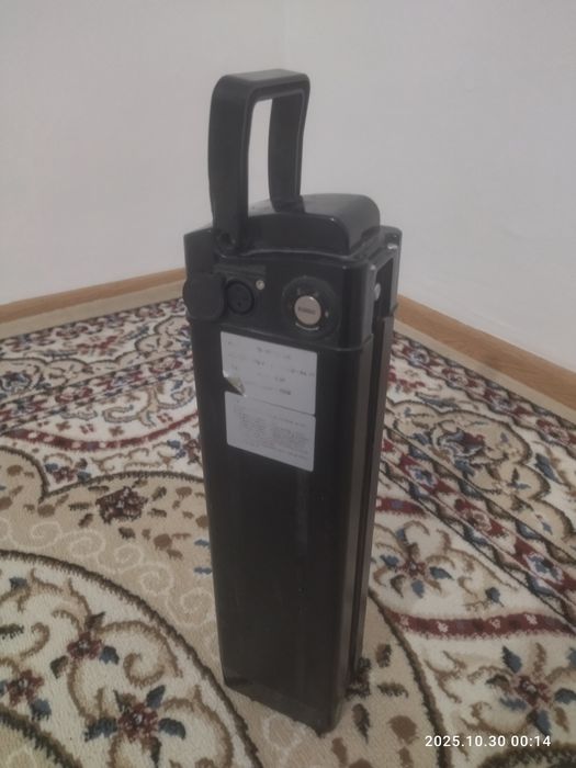 Аккумулятор от электро велосипеда Leopard хорошом состояние.Продаётся.