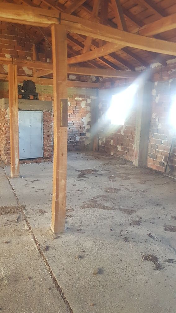 Дава се под наем Промишлена сграда в Дупница - 1800 кв.м за 765 € - Снимка #9