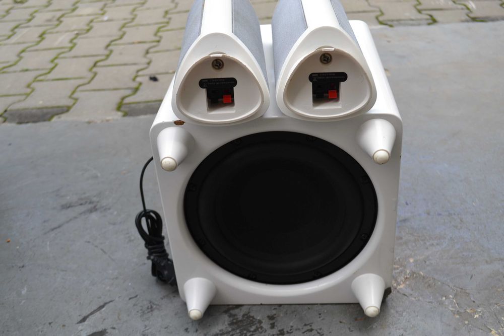 Subwoofer activ Harman Kardon HKTS 210 SUB/230