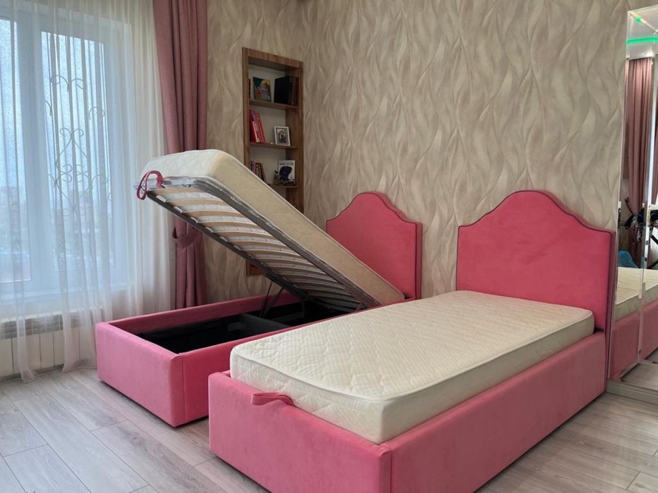 Продаем Новую Детскую односпальную кровать с матрасом