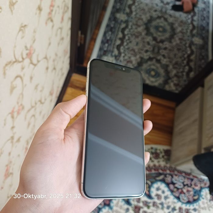 iPhone XS white 64gb