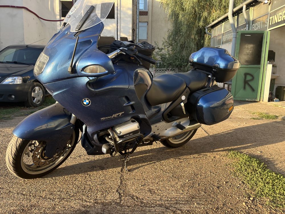 Motocicletă BMW R1100 RT