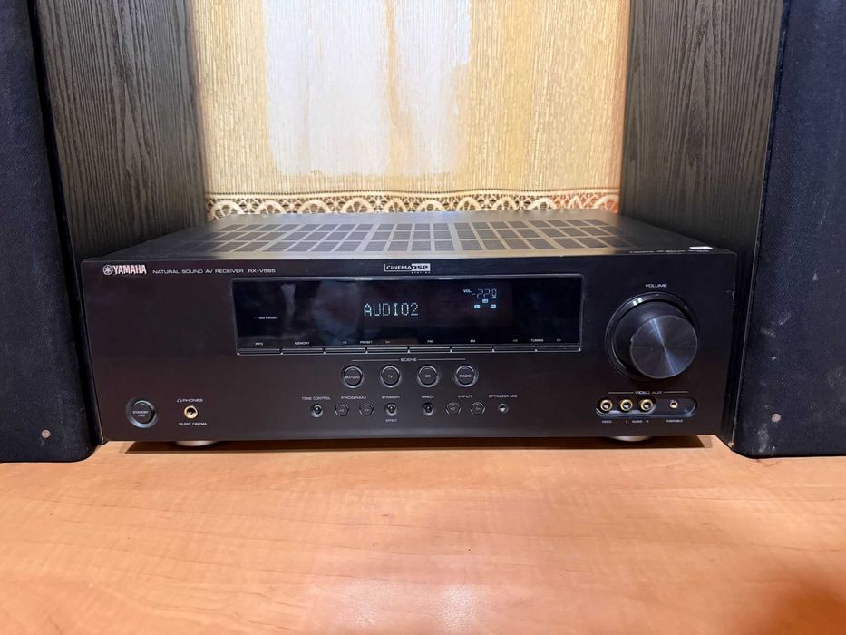 Amplificator Yamaha RX-V565 + 2 Boxe 160W + Subwoofer activ Teufel