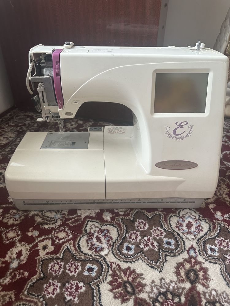 Janome e 350.