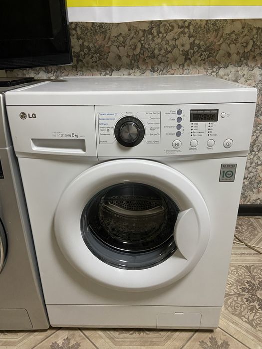 Стиральная машина LG Direct Drive 8 кг