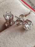 Cercei Punto Luce aur alb cu diamante naturale VVS 0,7ct unisex