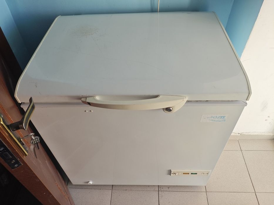 Морозильник срочно