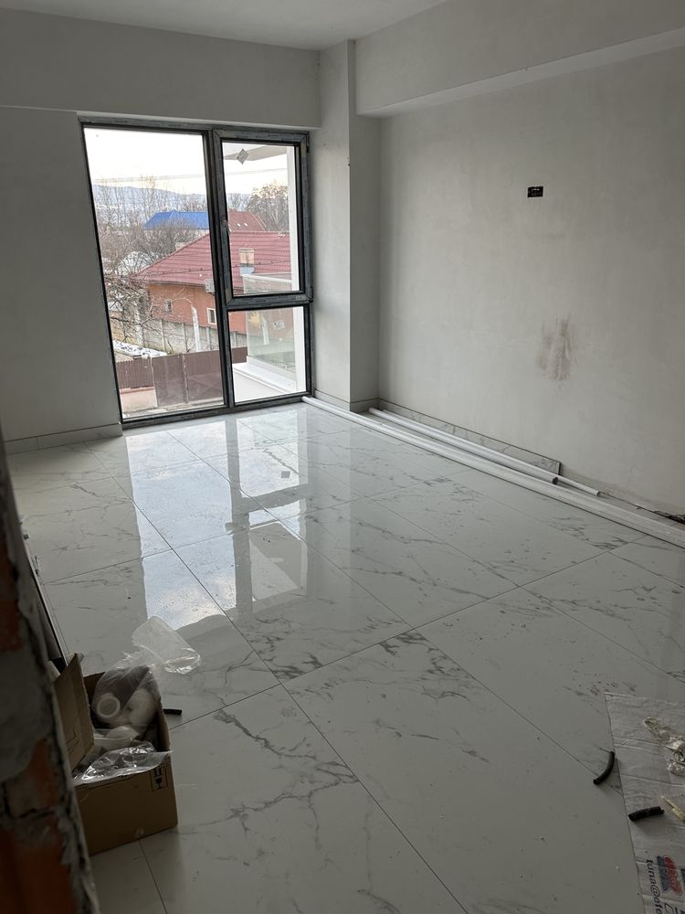 Apartament 2 camere cu loc de parcare subteran