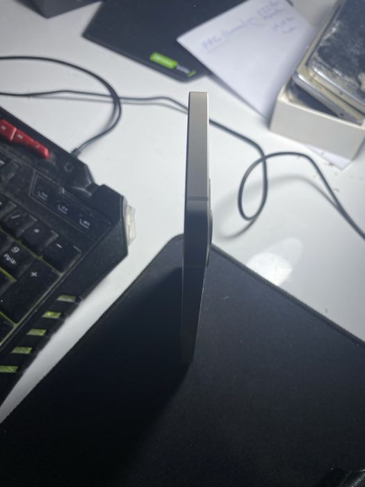 iphone 12 100% baterie