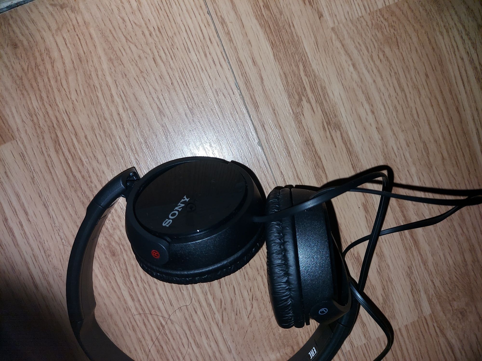 Casti Sony MDR-ZX110