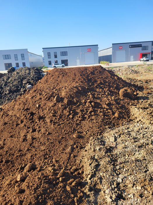 Gratis pământ de umplutură