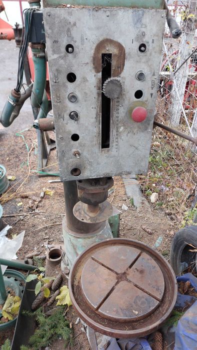 Masina gaurit coloana verticala 6GCO40RA1 din 1987